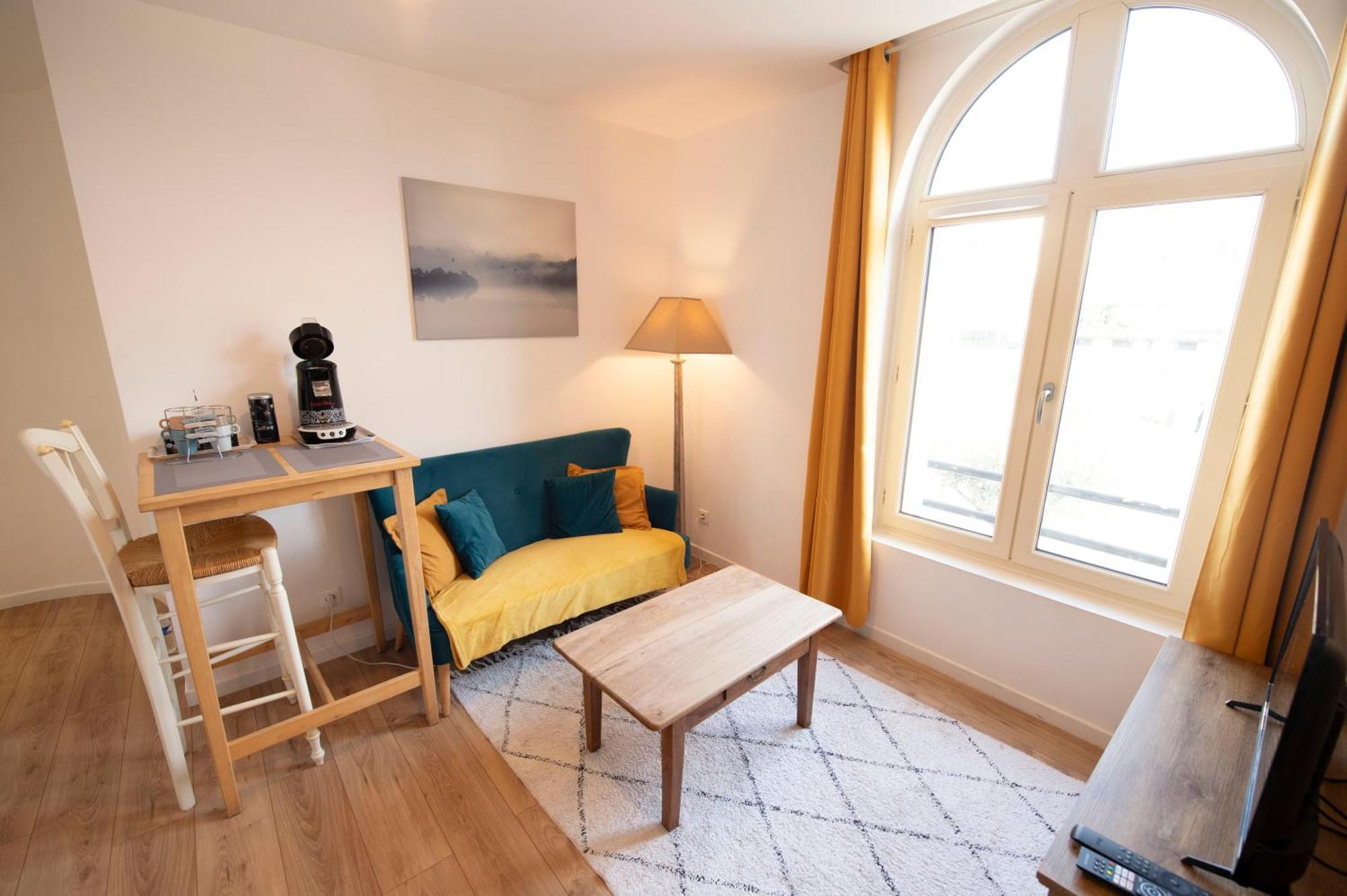 Le Cosy & Boise De Pontoise Apartman Kültér fotó